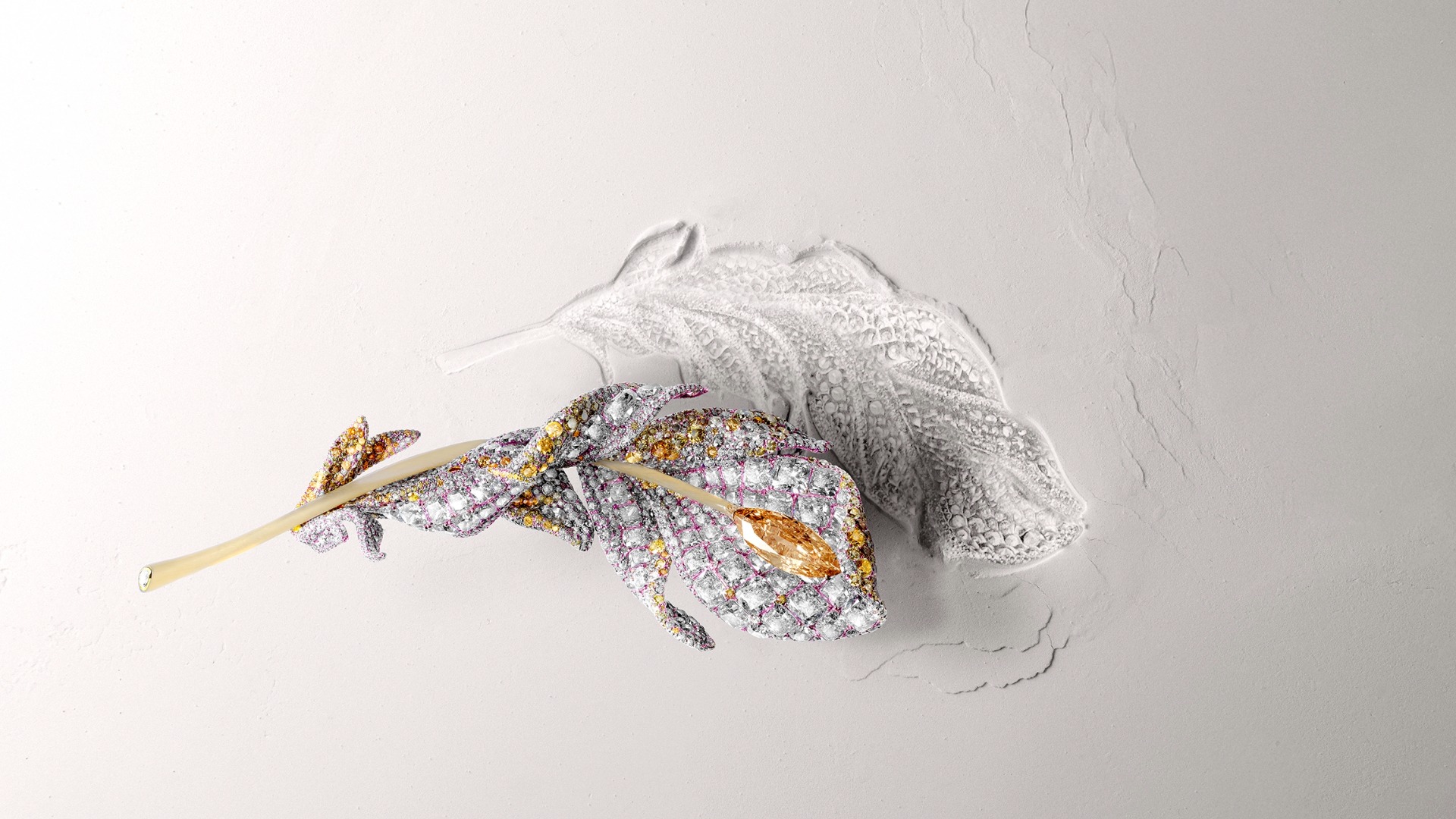 CINDY CHAO The Art Jewel 雕刻時光的光與形：年度藝術珠寶新篇章