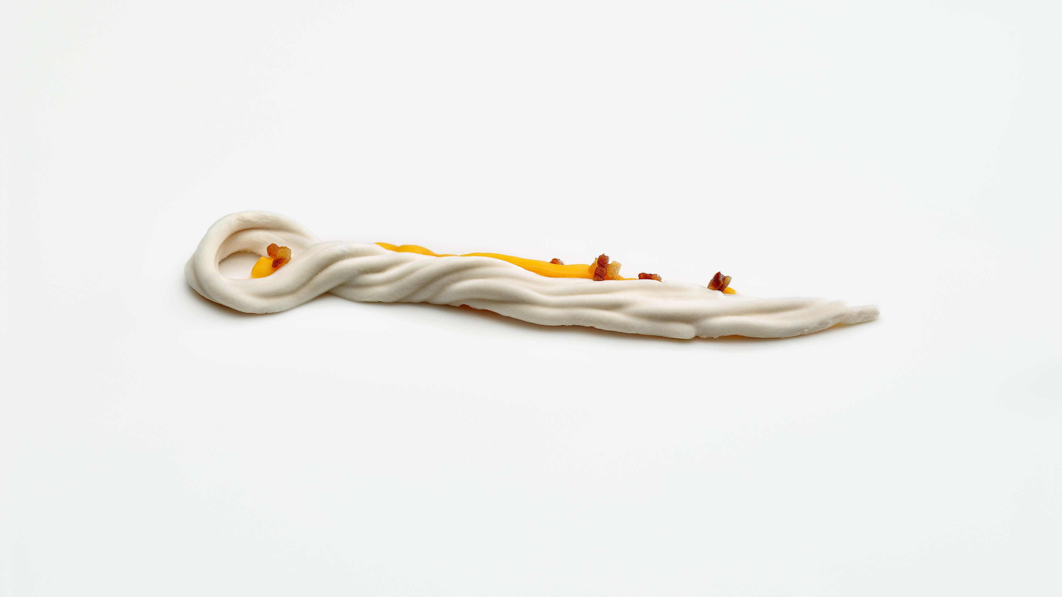 如同奶油般濃郁滑順的「培根蛋麵 Un Momento Carbonara」。 （© José Luis López de Zubiría）